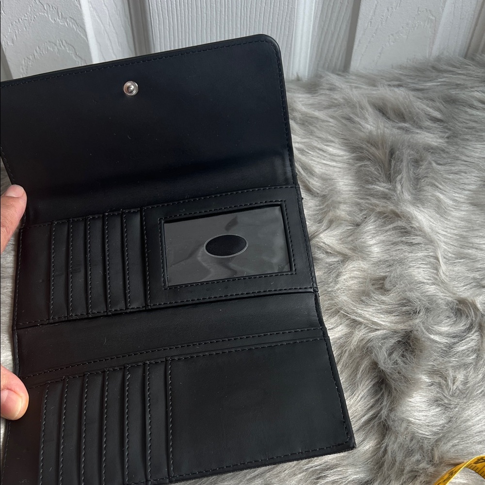GUESS Charcoal and Black Patterned Wallet - Picture 7 of 10